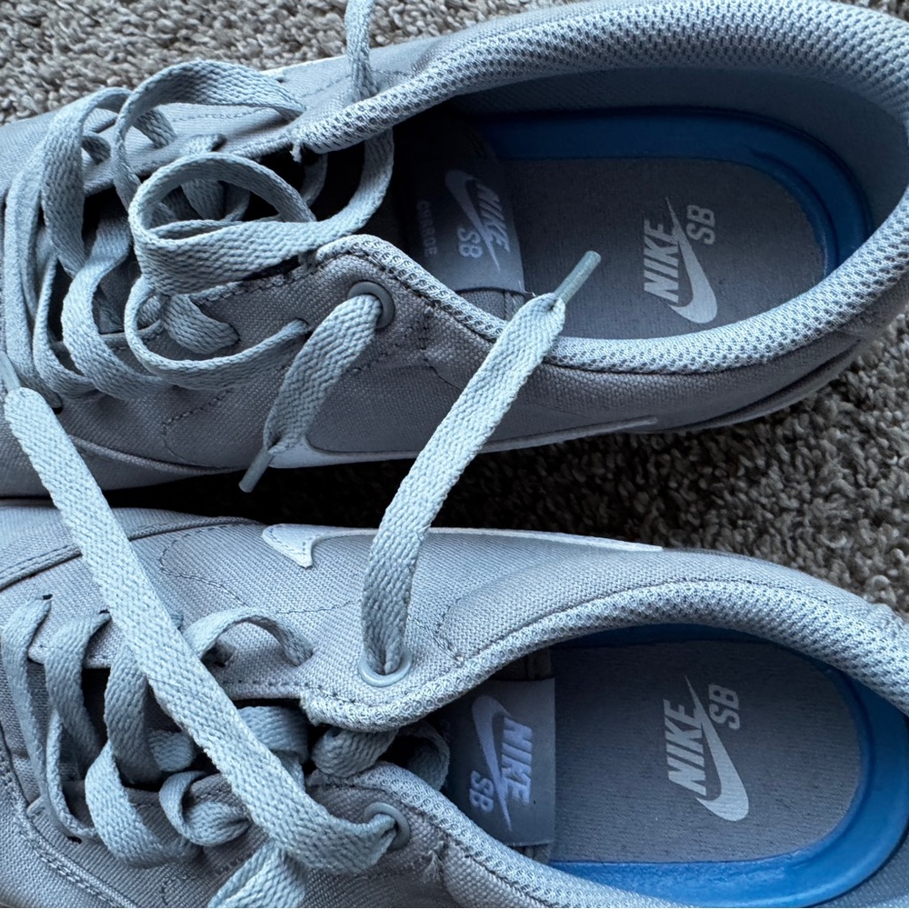 Nike SB Charge Men's Canvas Skate Shoes - Picture 3 of 5